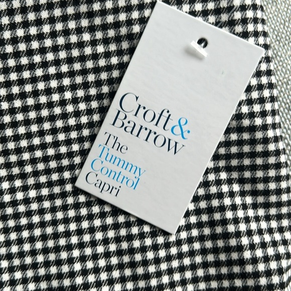 CROFT & BARROW Gingham Millennium Tummy Control Pants Capris Size 16 Regular - Picture 4 of 10